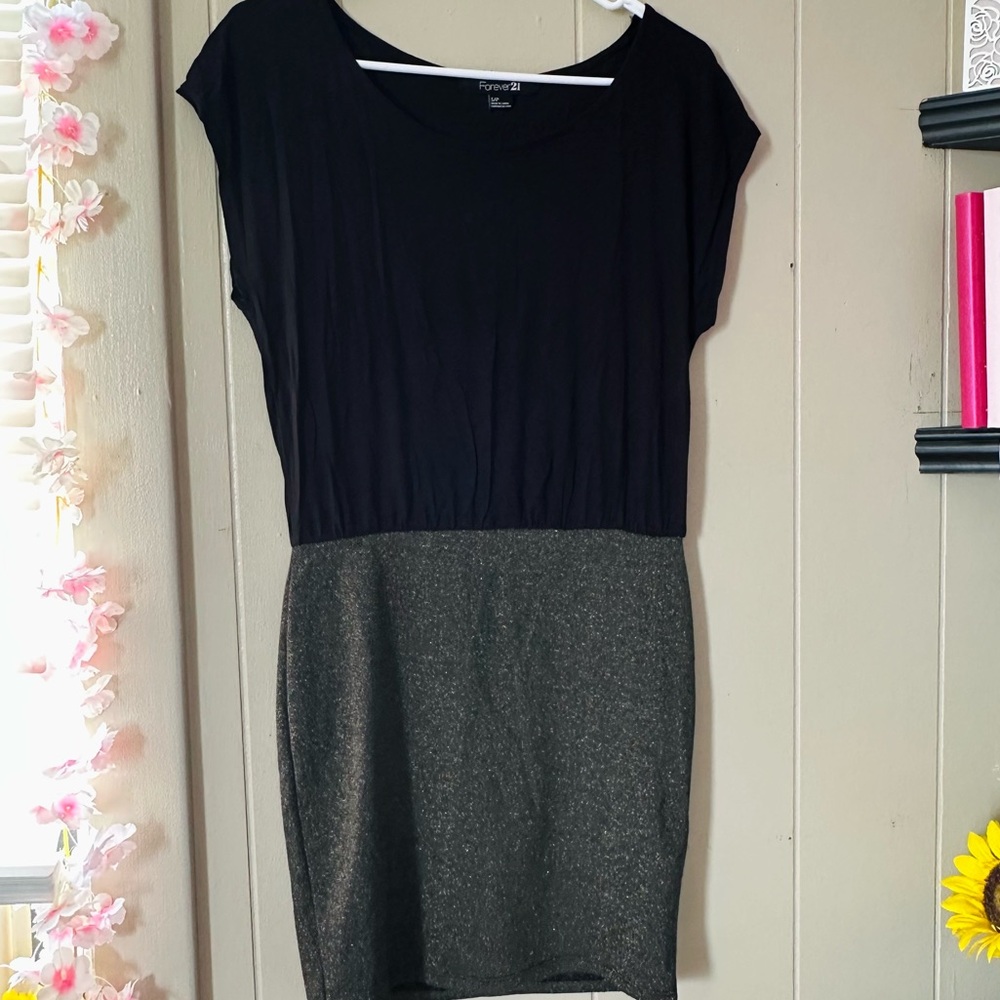 Forever 21 Black and Gold Dress